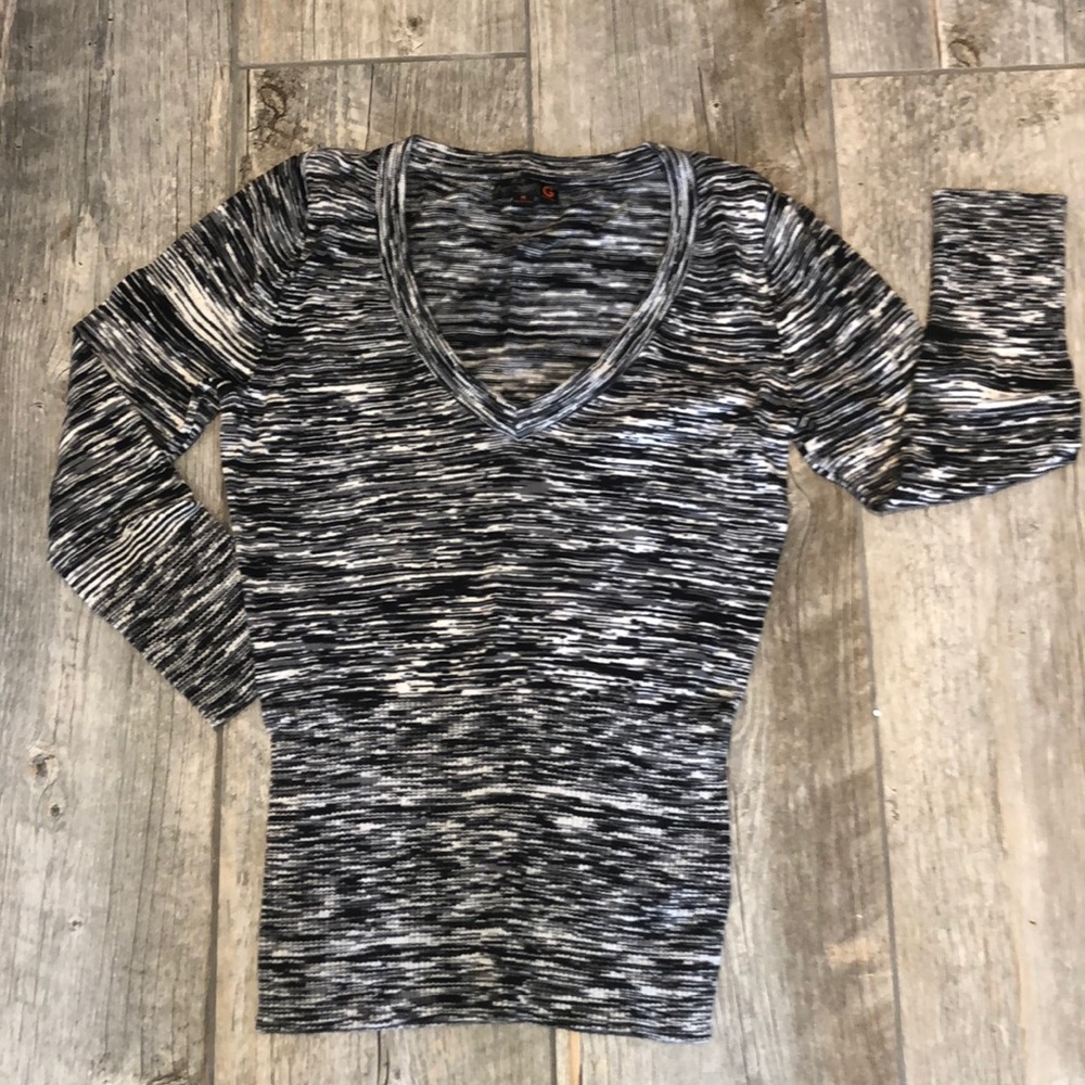 GUESS Sweater (M)